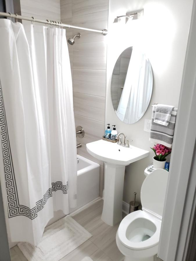Spacious & Bright Home In Bloomingdale/ Truxton Dc Вашингтон Екстериор снимка