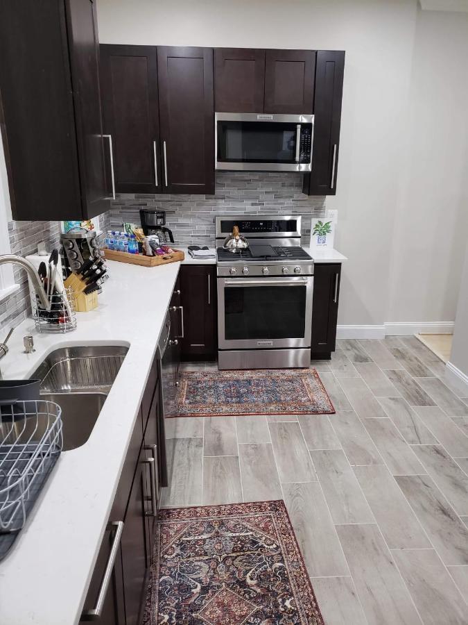 Spacious & Bright Home In Bloomingdale/ Truxton Dc Вашингтон Екстериор снимка